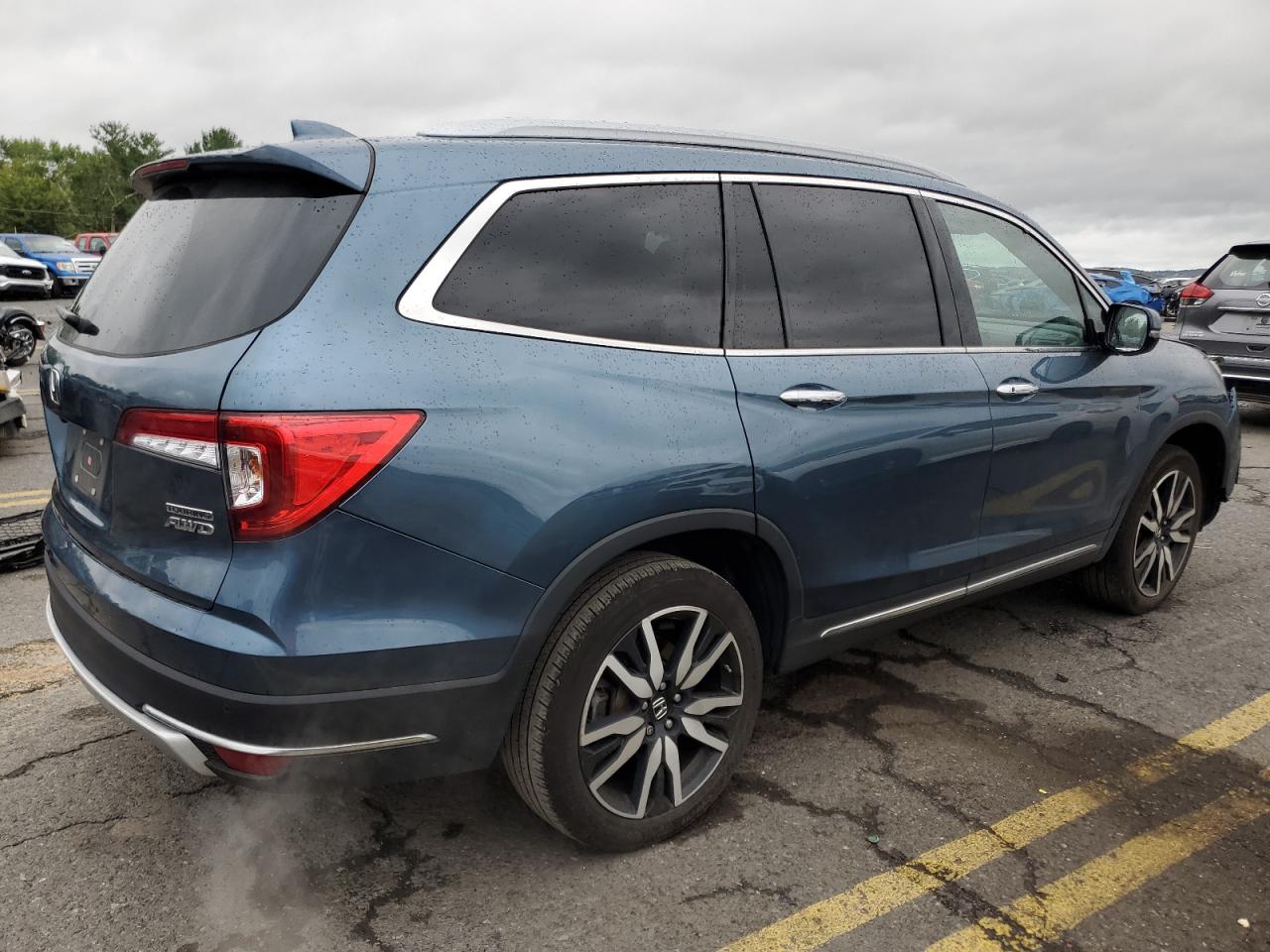 2022 HONDA PILOT TOURING VIN:5FNYF6H93NB002759