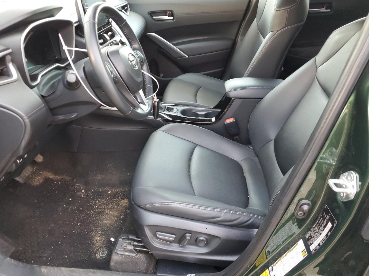2022 TOYOTA COROLLA CROSS XLE VIN:7MUDAABG8NV004483
