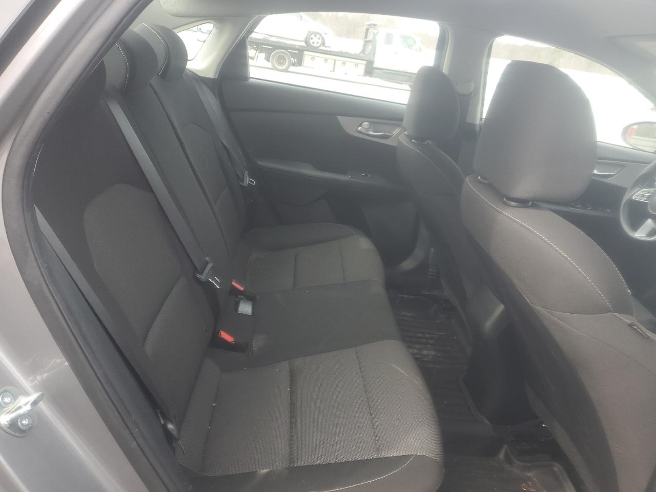 2024 KIA FORTE LX VIN:3KPF24AD9RE727932