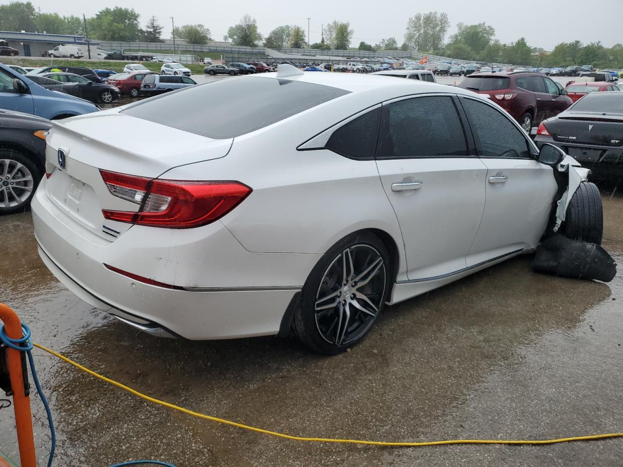2022 HONDA ACCORD TOURING HYBRID VIN:1HGCV3F93NA029159