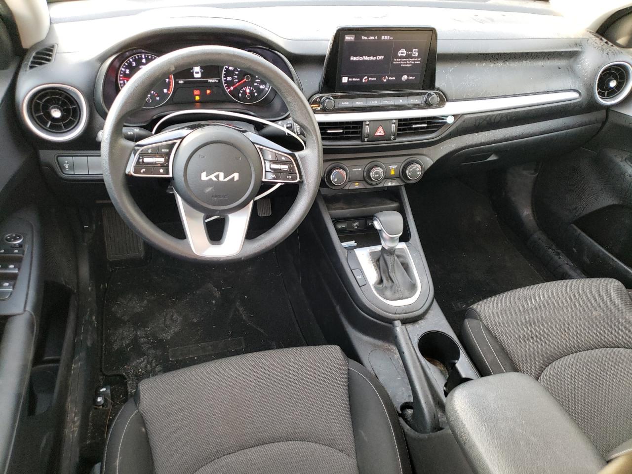 2022 KIA FORTE FE VIN:3KPF24AD2NE456111