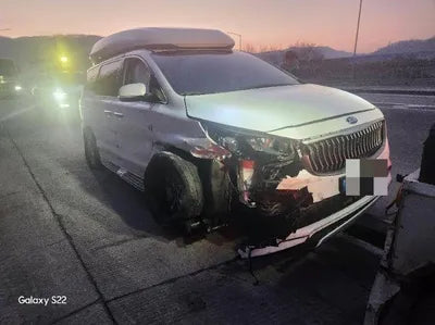 2015 Kia Carnival VIN: