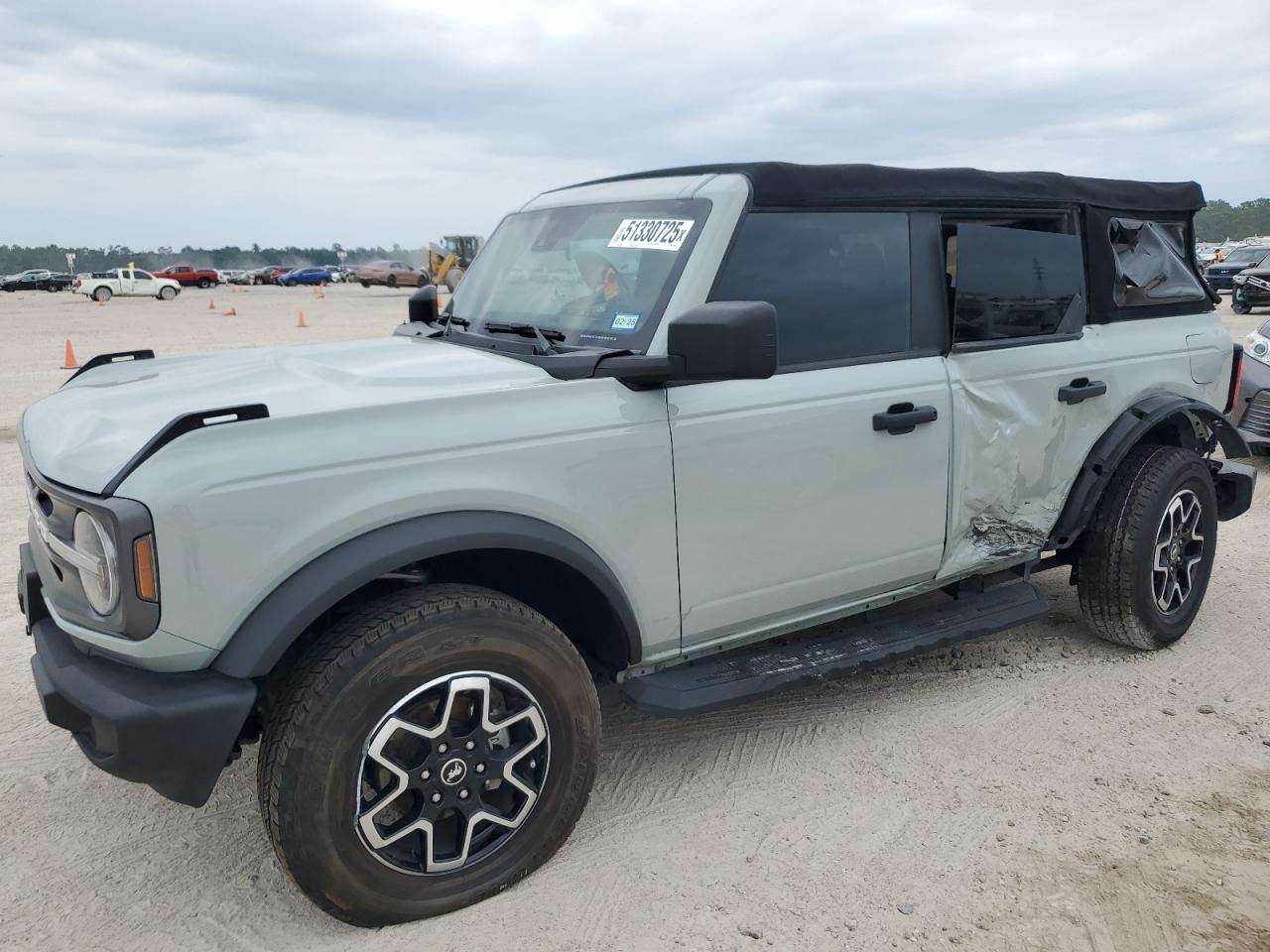 2022 FORD BRONCO BASE VIN:1FMDE5BH3NLA99823