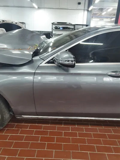 2018 Mercedes-Benz E 220 WDDZF0EB7JA450990 VIN:WDDZF0EB7JA450990