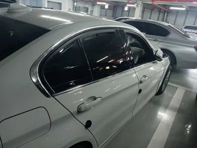 2017 BMW 320 000WBA8A9101HK823 VIN:000WBA8A9101HK823