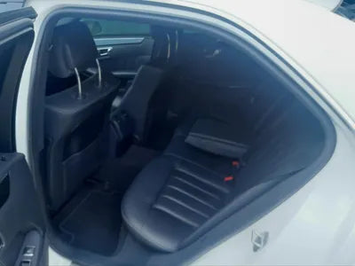 2015 Mercedes-Benz E 220 VIN: