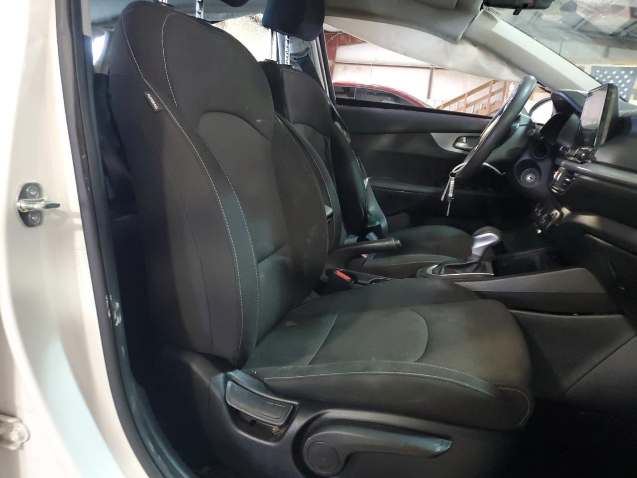 2023 KIA FORTE LX VIN:3KPF24AD9PE649567