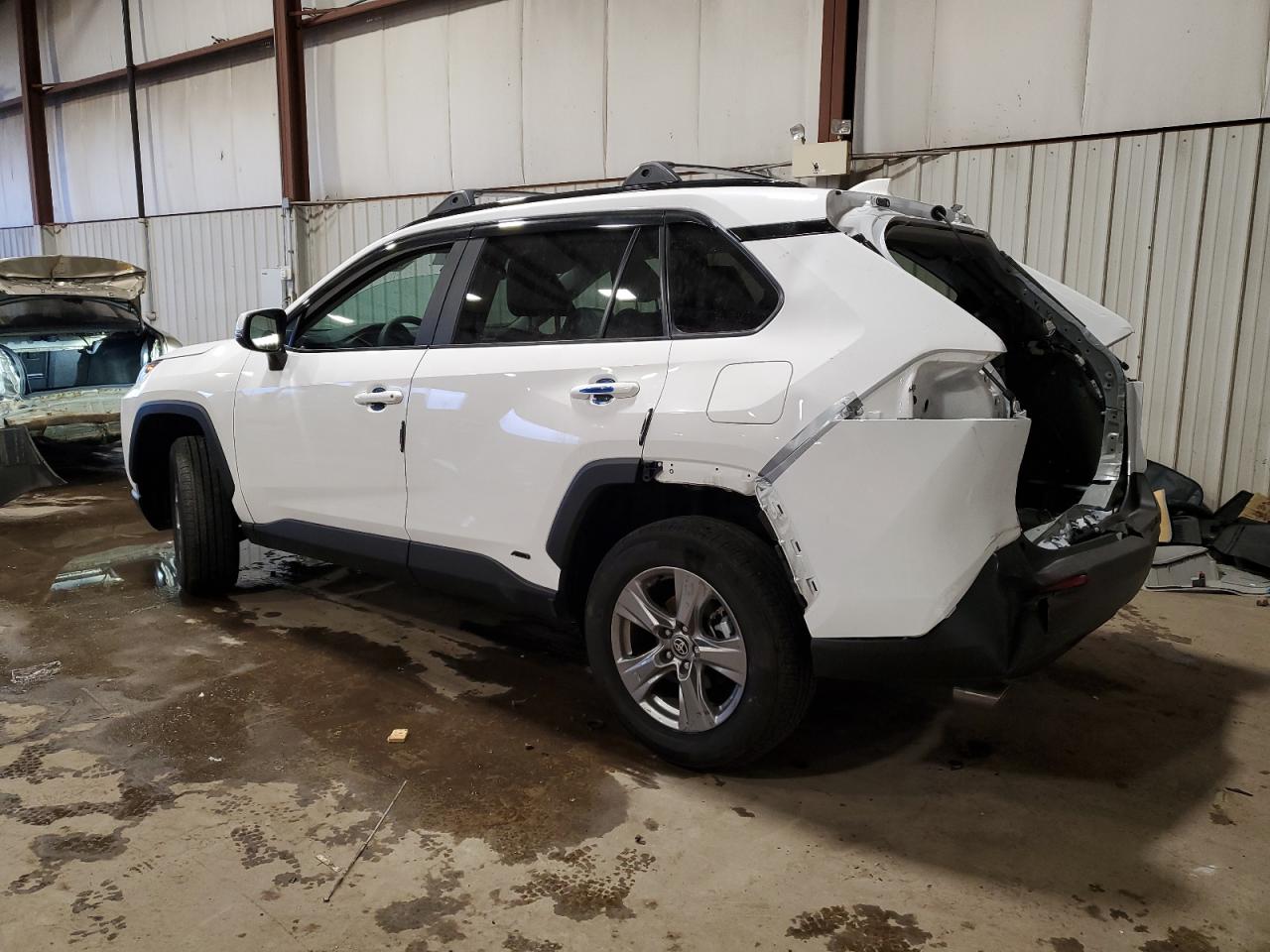 2024 TOYOTA RAV4 XLE VIN:2T3RWRFV3RW223218