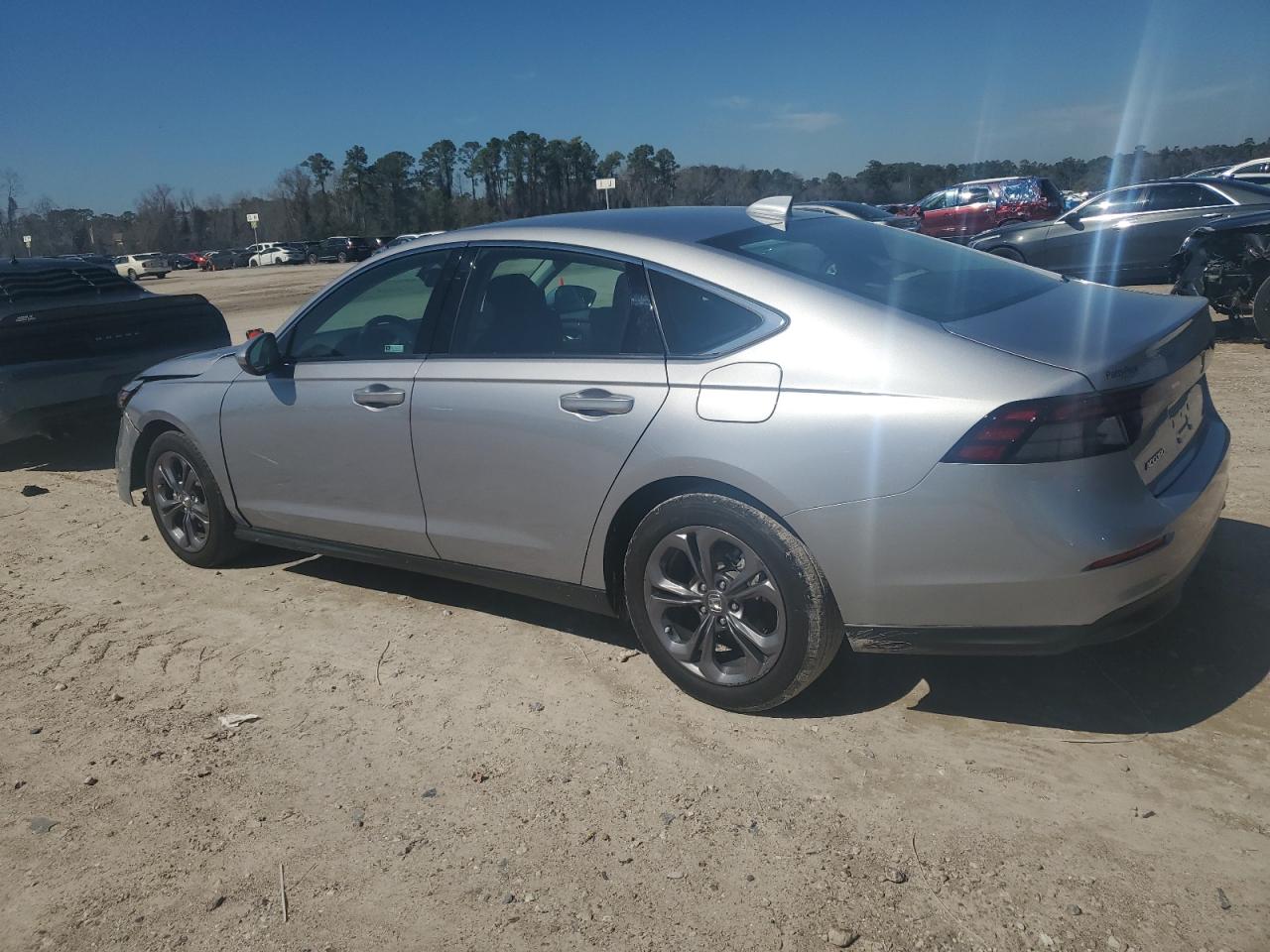 2023 HONDA ACCORD EX VIN:1HGCY1F3XPA041951