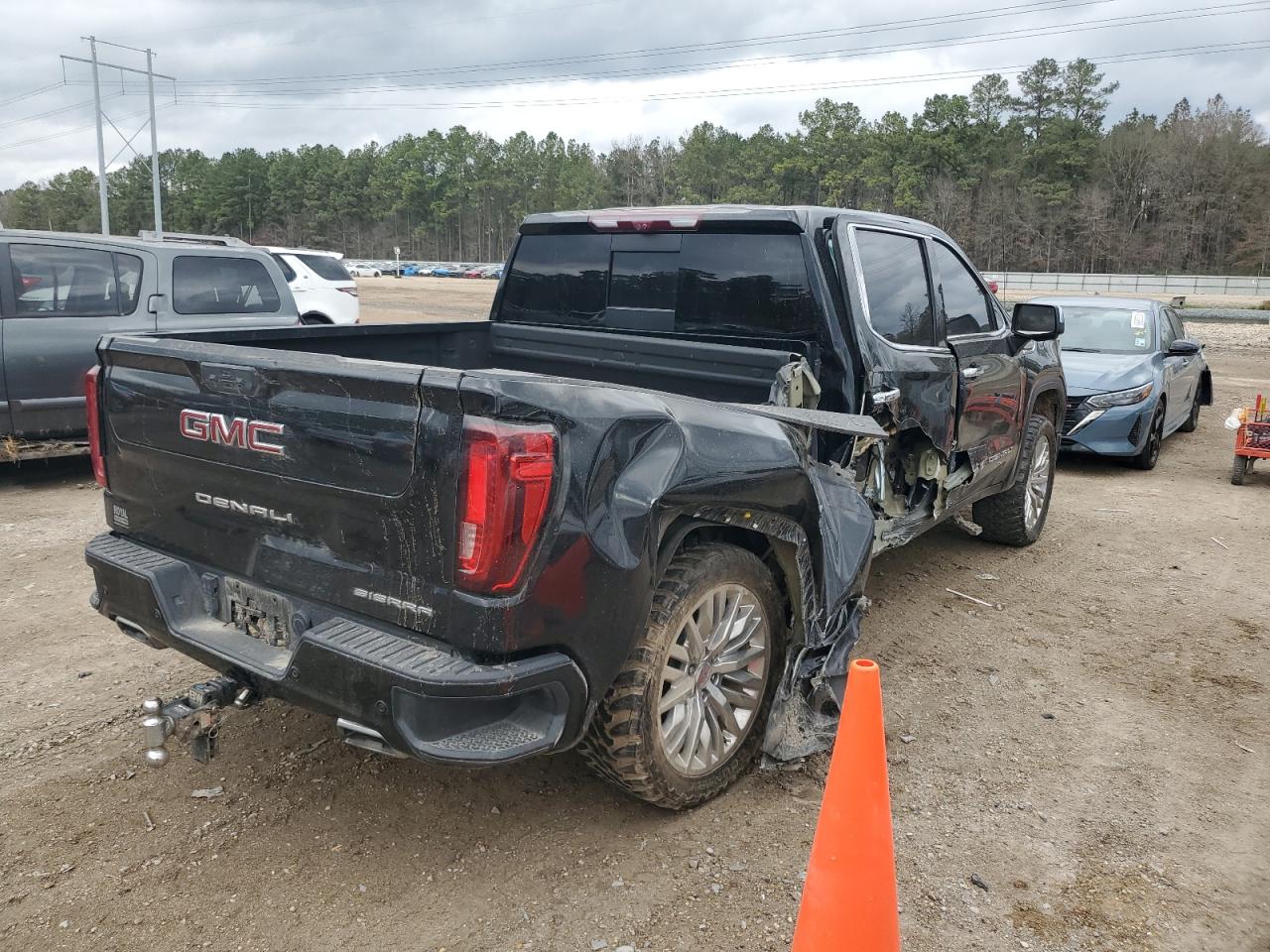 2022 GMC SIERRA K1500 DENALI VIN:3GTUUGEDXNG689669
