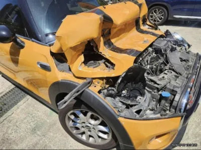 2015 MINI Cooper VIN: