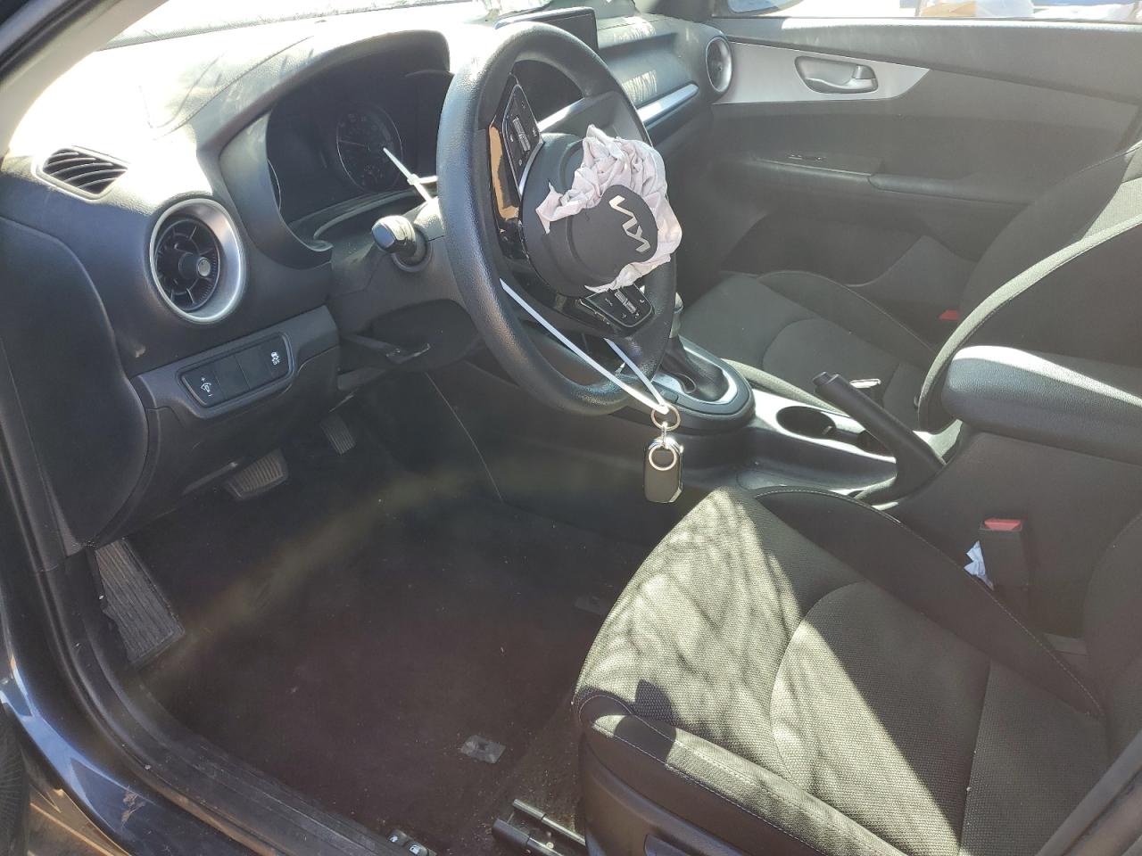 2023 KIA FORTE LX VIN:3KPF24AD8PE630816