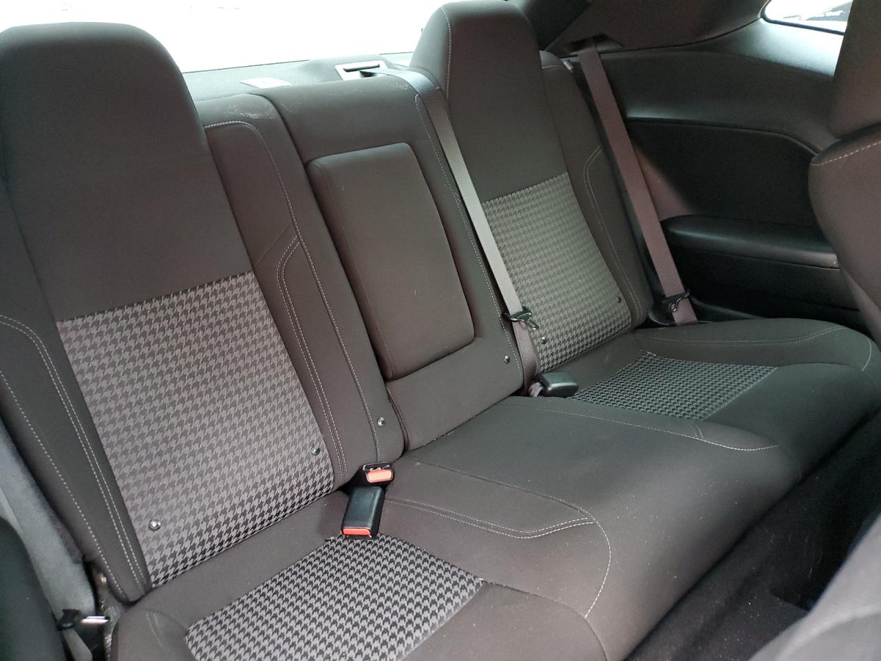 2022 DODGE CHALLENGER SXT VIN:2C3CDZAG2NH261137