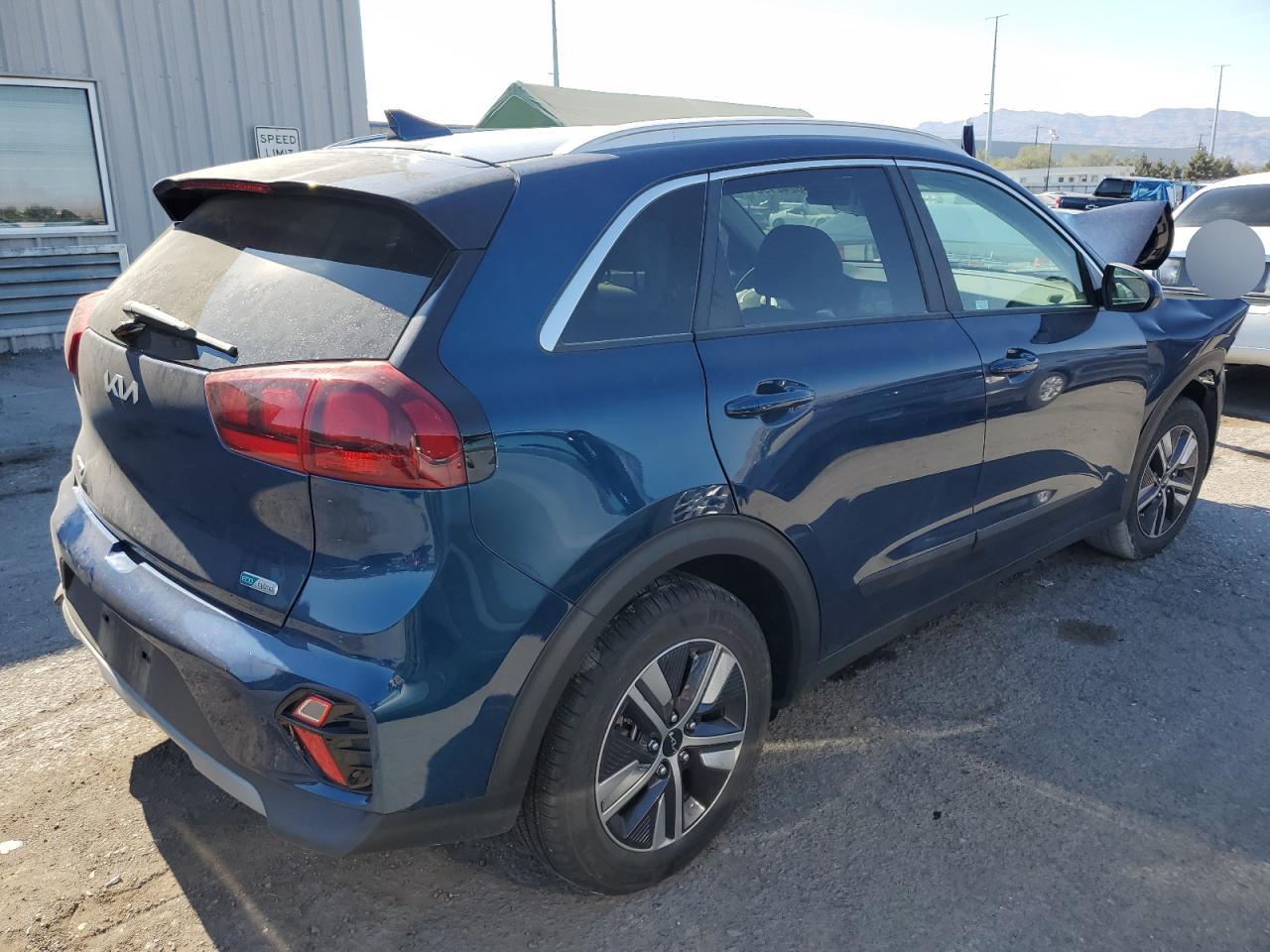 2022 KIA NIRO LX VIN:KNDCB3LC6N5545645