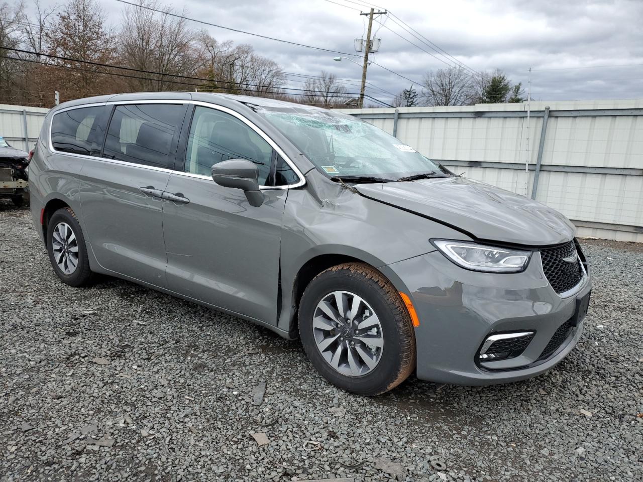 2022 CHRYSLER PACIFICA HYBRID TOURING L VIN:2C4RC1L73NR206908