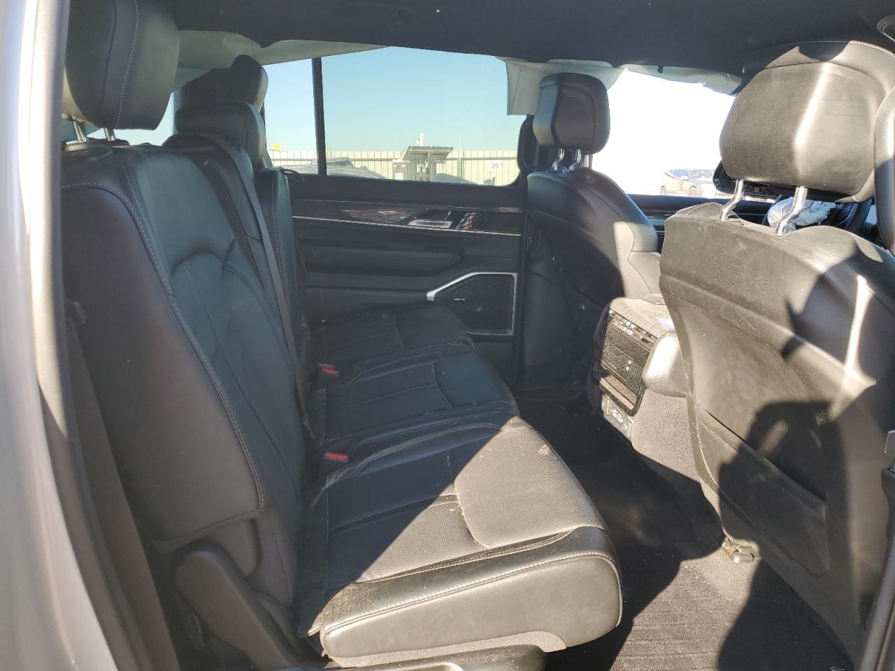 2022 JEEP WAGONEER SERIES II VIN:1C4SJUBTXNS160841