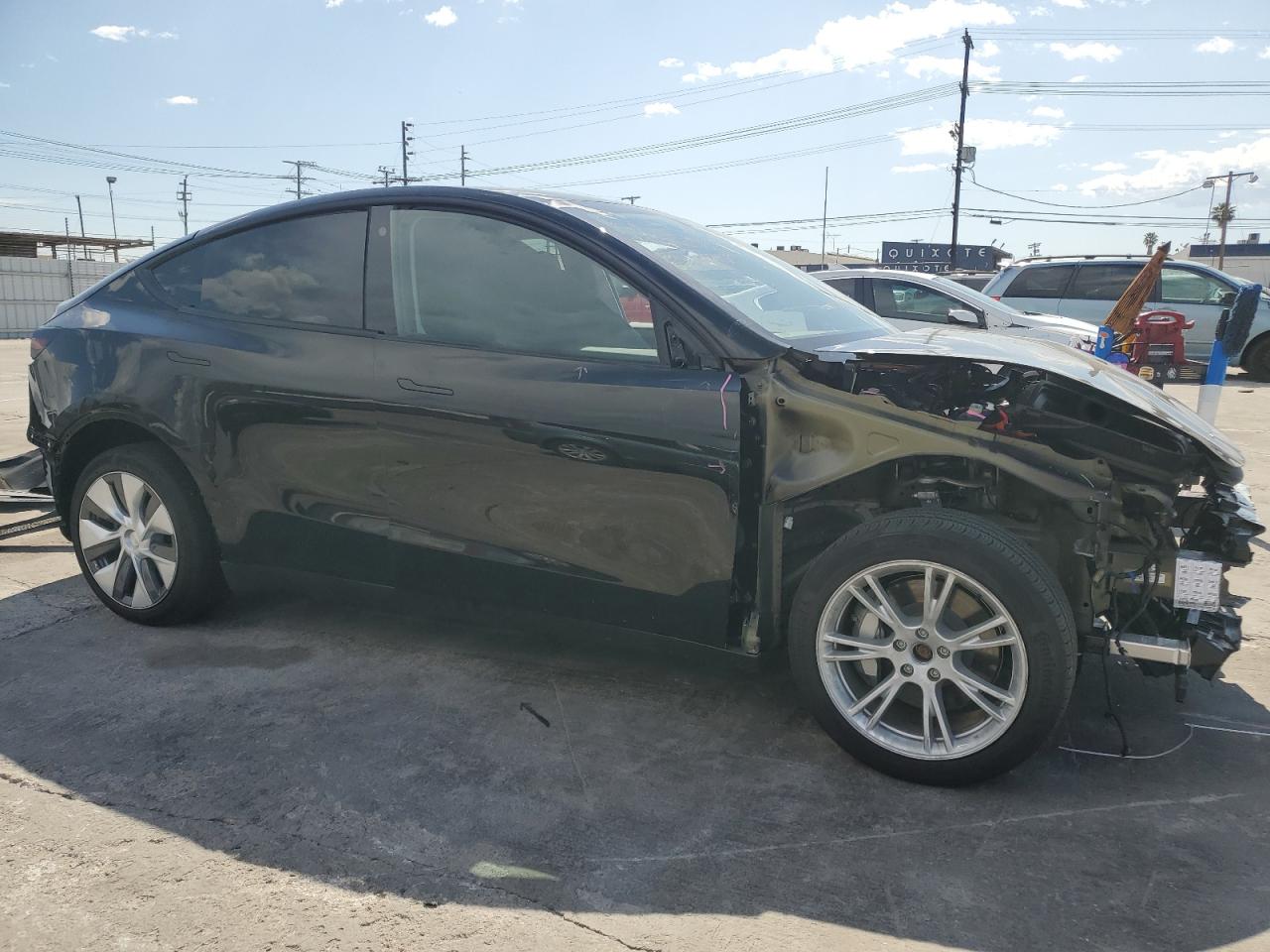 2023 TESLA MODEL Y  VIN:7SAYGDEE7PA112378