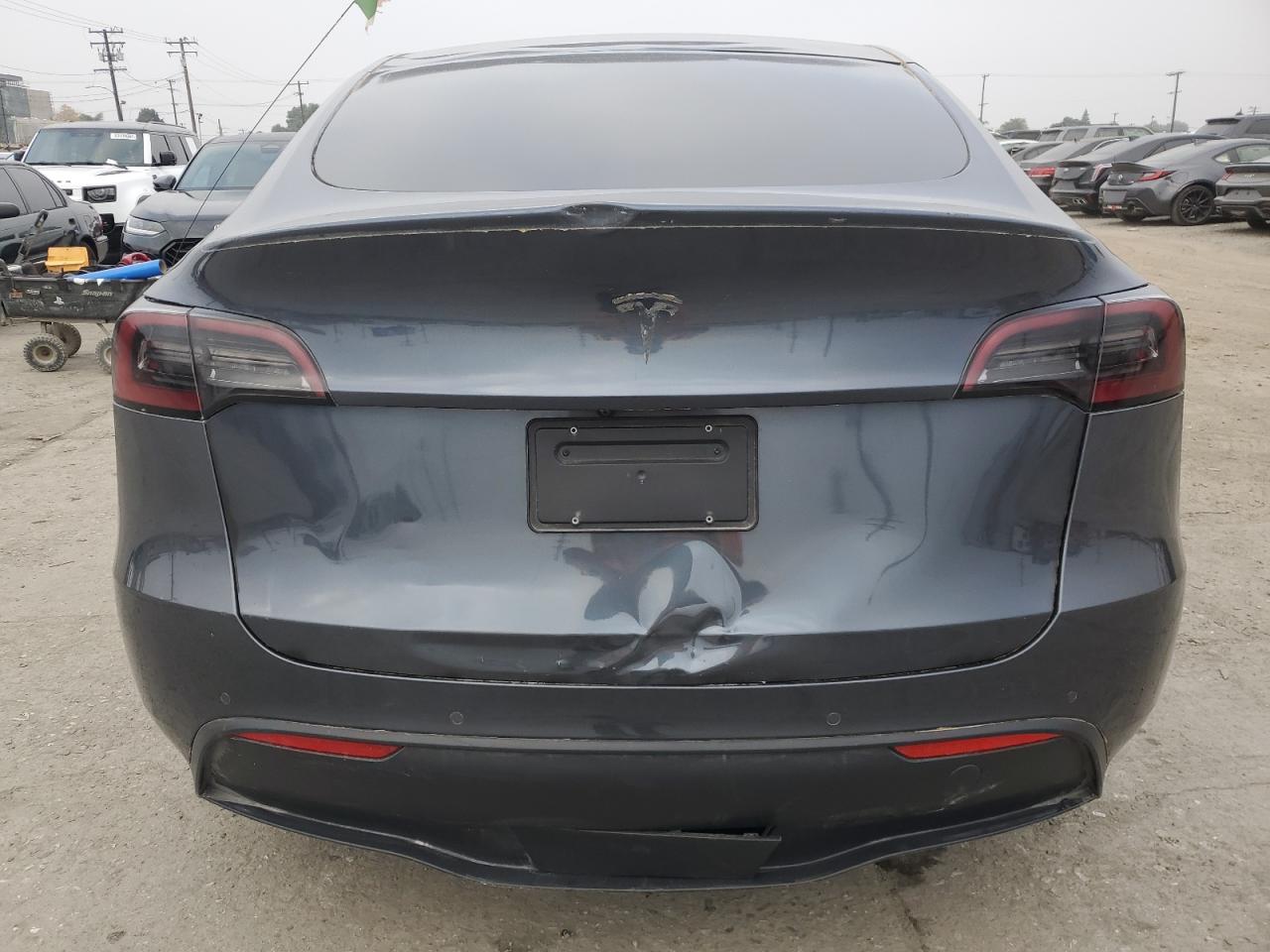 2022 TESLA MODEL Y  VIN:7SAYGDEF6NF339957