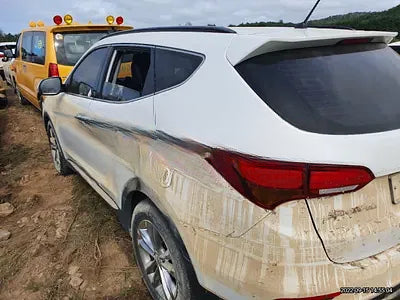 2015 Hyundai Santa FE NONE VIN: