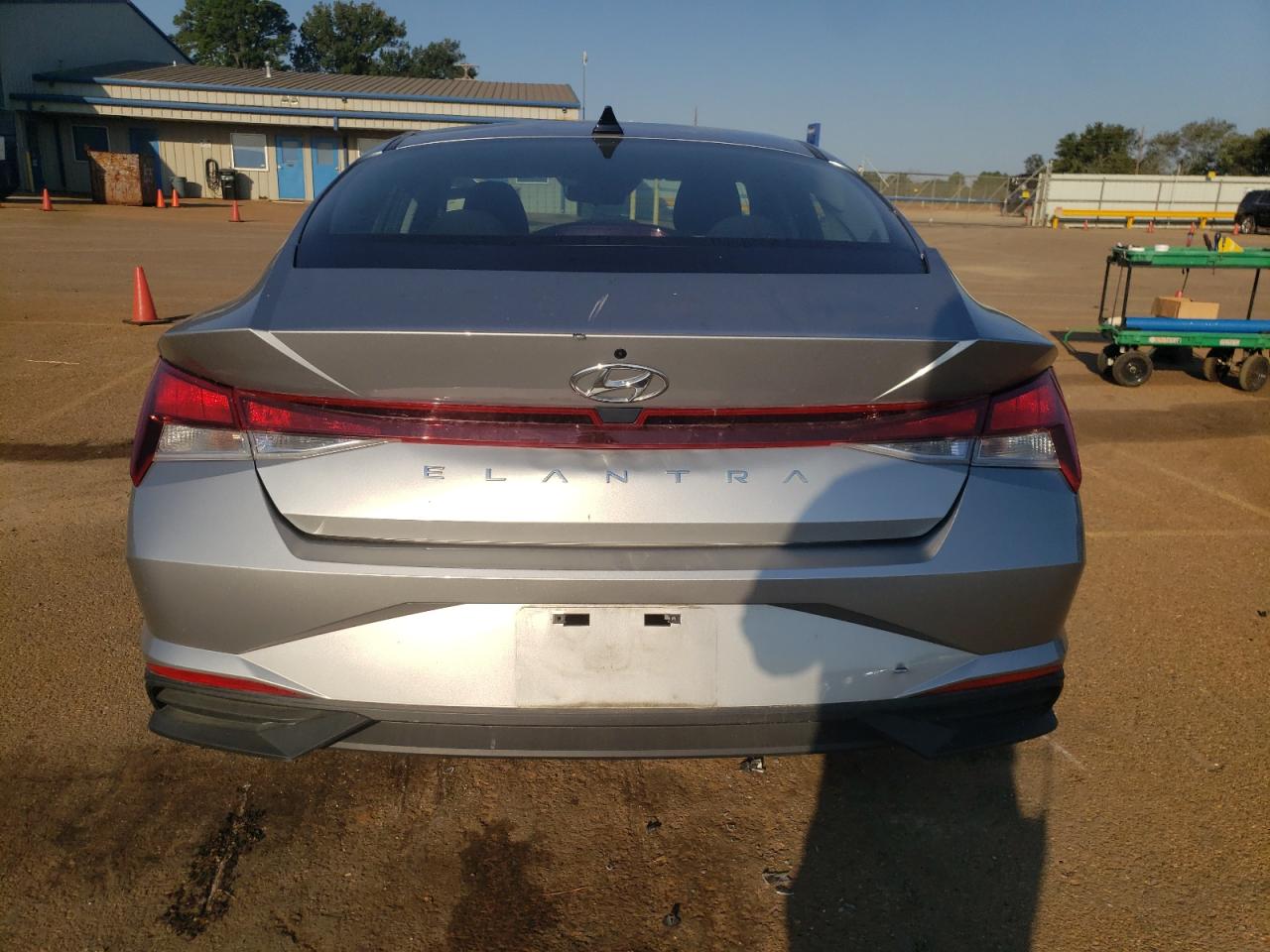 2023 HYUNDAI ELANTRA SE VIN:5NPLL4AG2PH117177