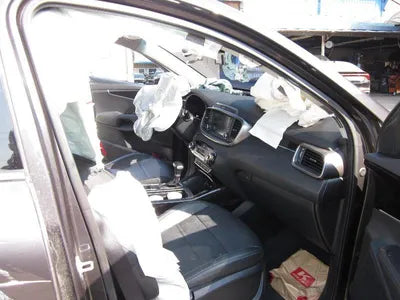 2018 Kia Sorento KNAPG81ABKA531825 VIN:KNAPG81ABKA531825
