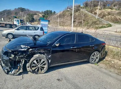 2016 Kia K5 KNAGU415GGA060330 VIN:KNAGU415GGA060330