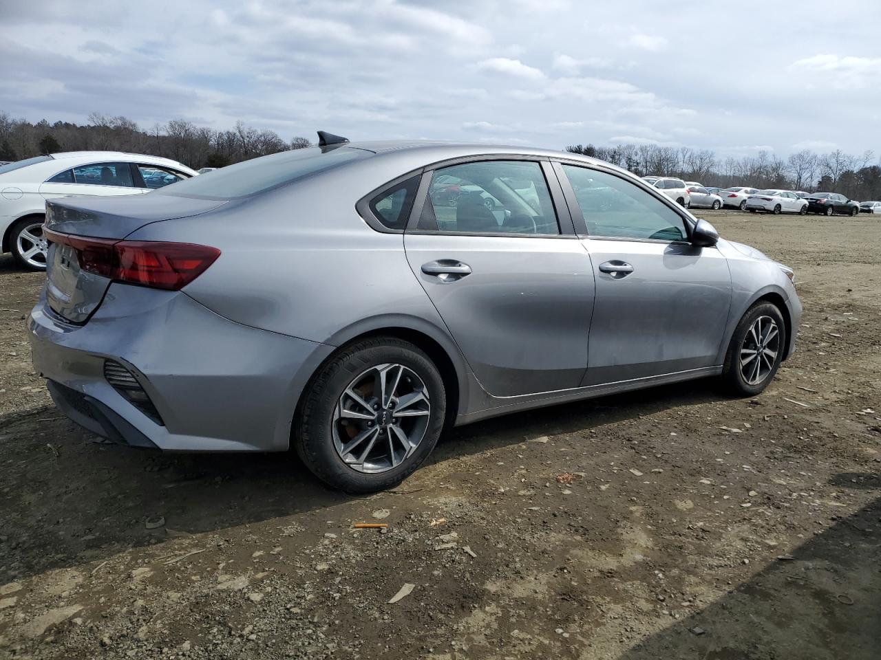 2023 KIA FORTE LX VIN:3KPF24AD6PE587254