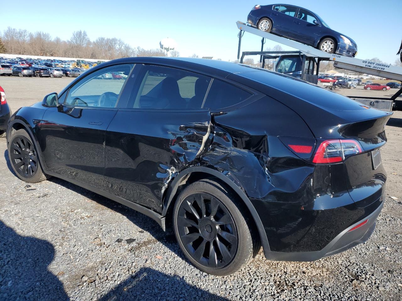 2024 TESLA MODEL Y  VIN:7SAYGDEE0RA229867