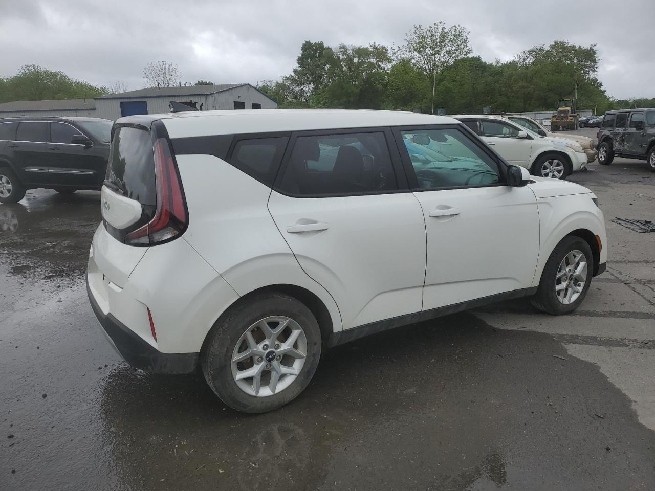 2023 KIA SOUL LX VIN:KNDJ23AU2P7840493