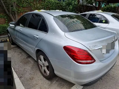 2018 Mercedes-Benz C 200 WDDWF4CB5JF650928 VIN:WDDWF4CB5JF650928