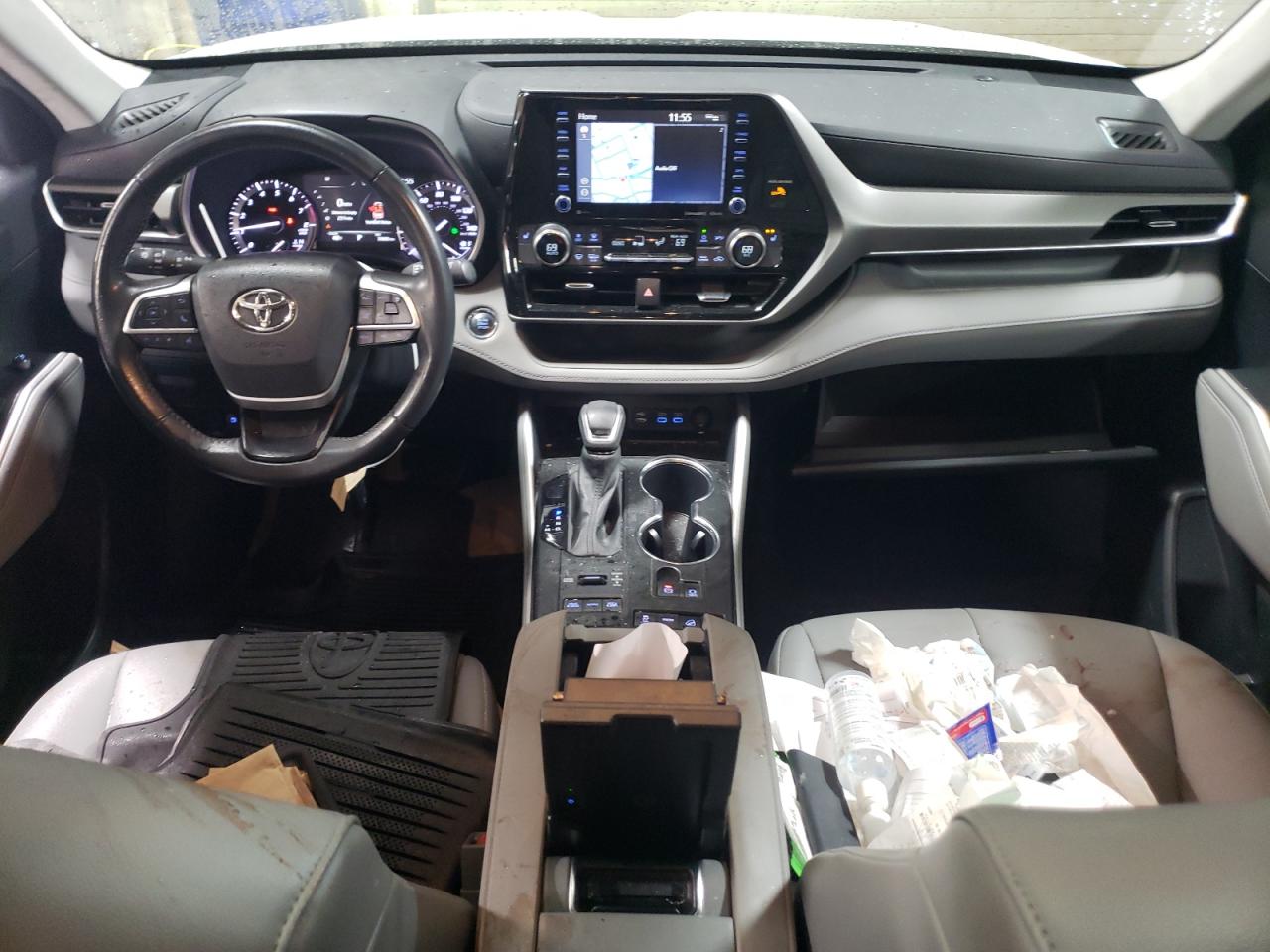 2022 TOYOTA HIGHLANDER XLE VIN:5TDHZRBH6NS165765