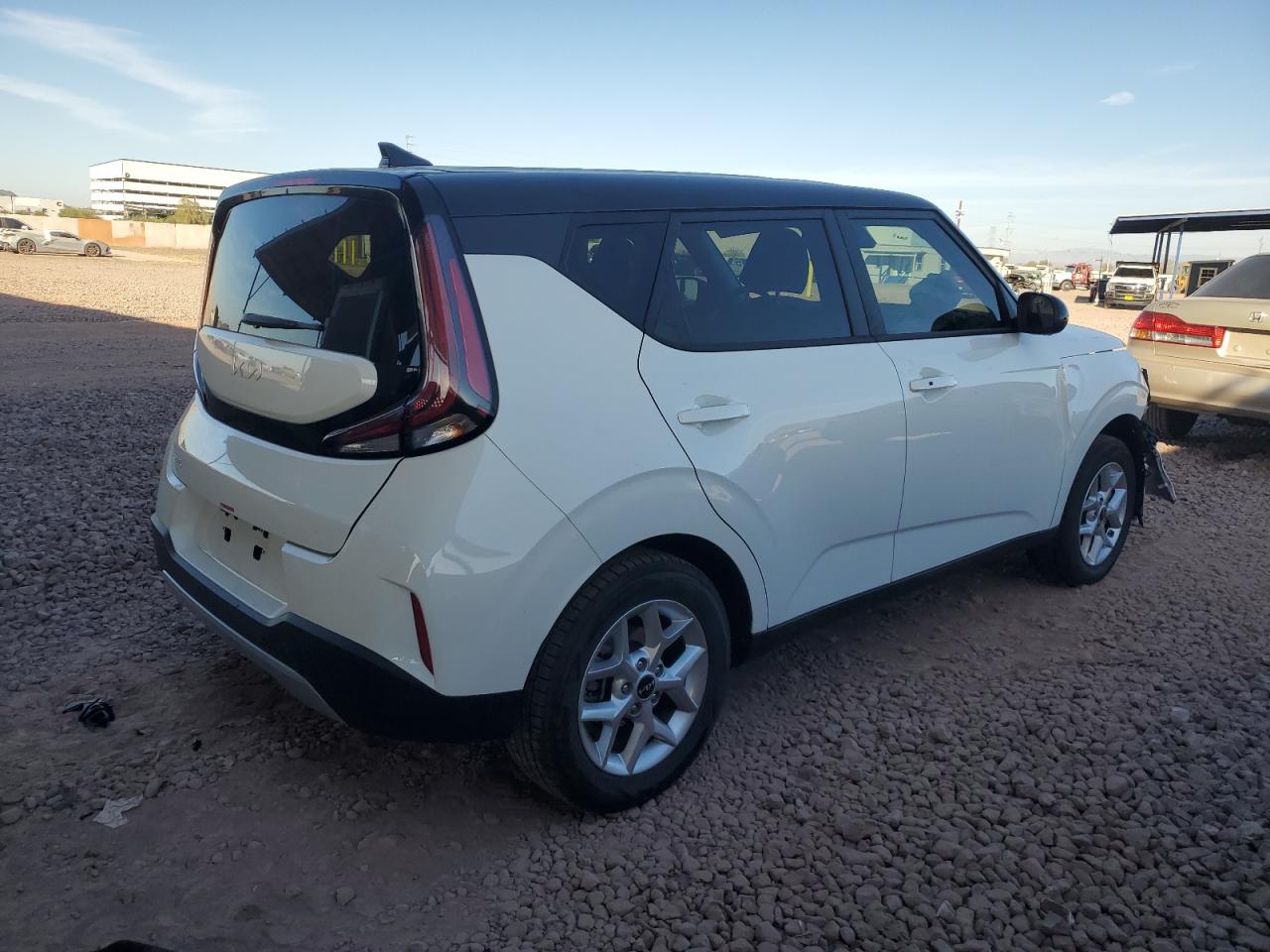 2024 KIA SOUL LX VIN:KNDJ23AU4R7233739