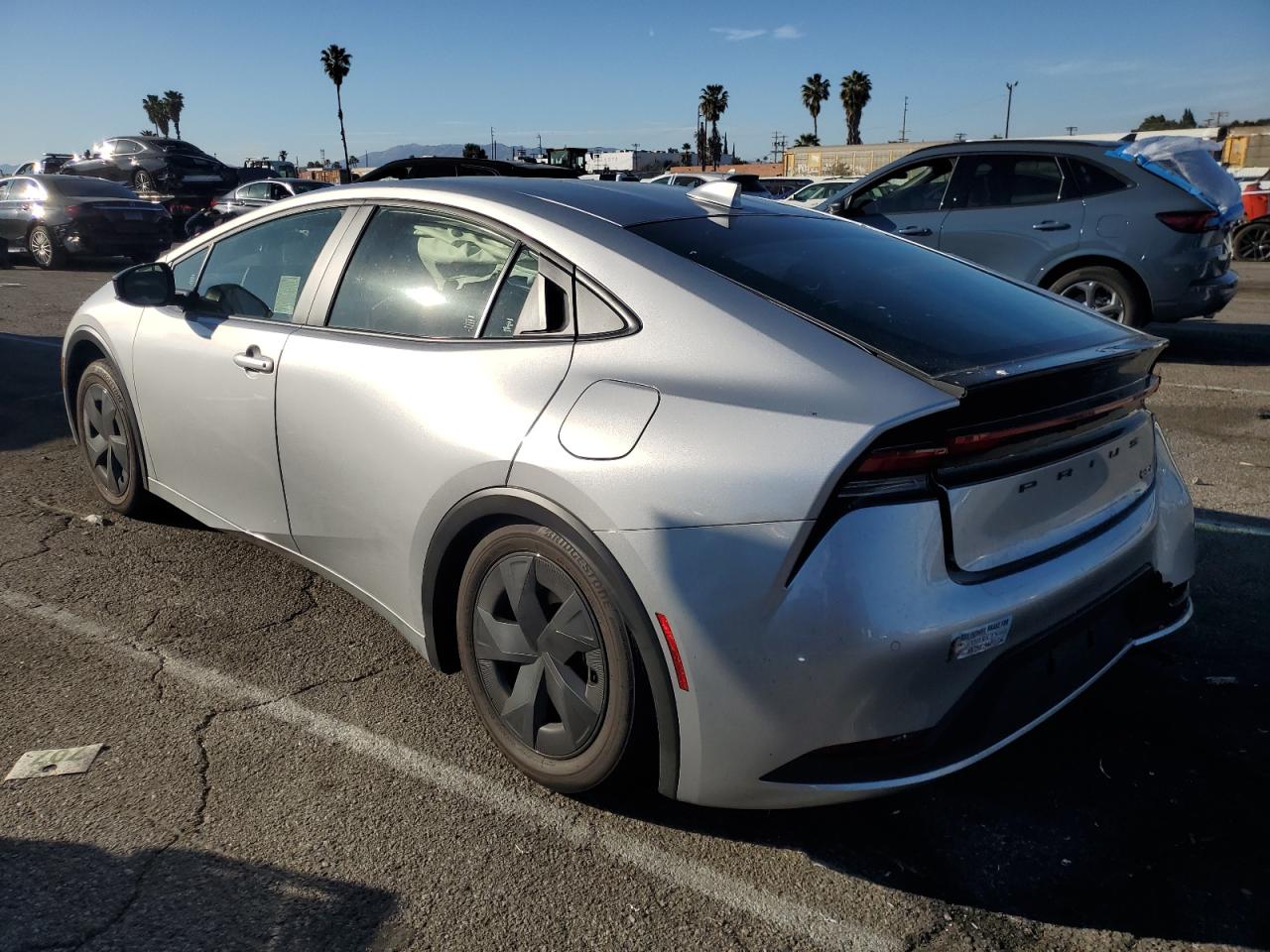 2024 TOYOTA PRIUS LE VIN:JTDACAAU6R3046107