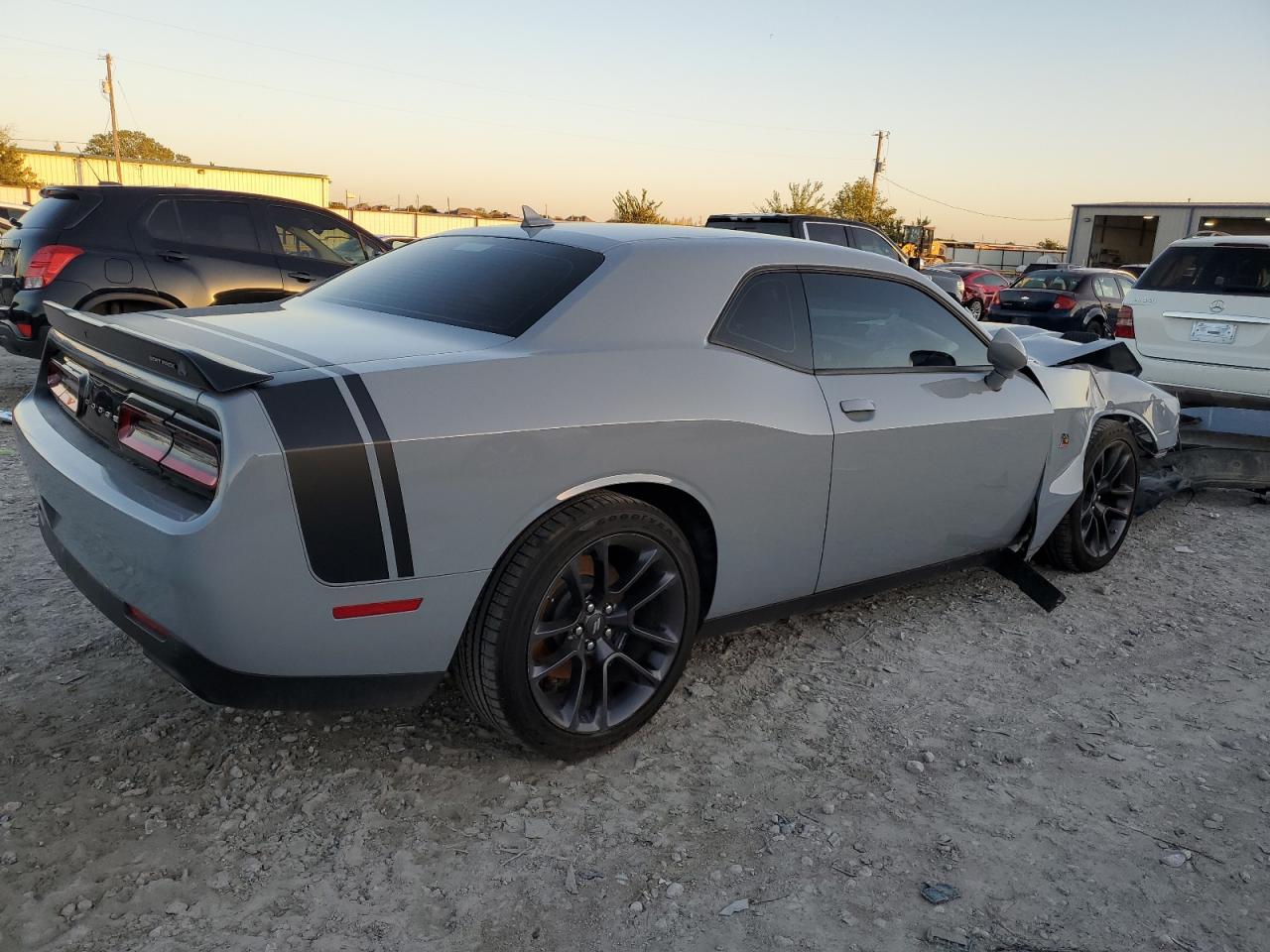 2022 DODGE CHALLENGER R/T SCAT PACK VIN:2C3CDZFJ2NH175590