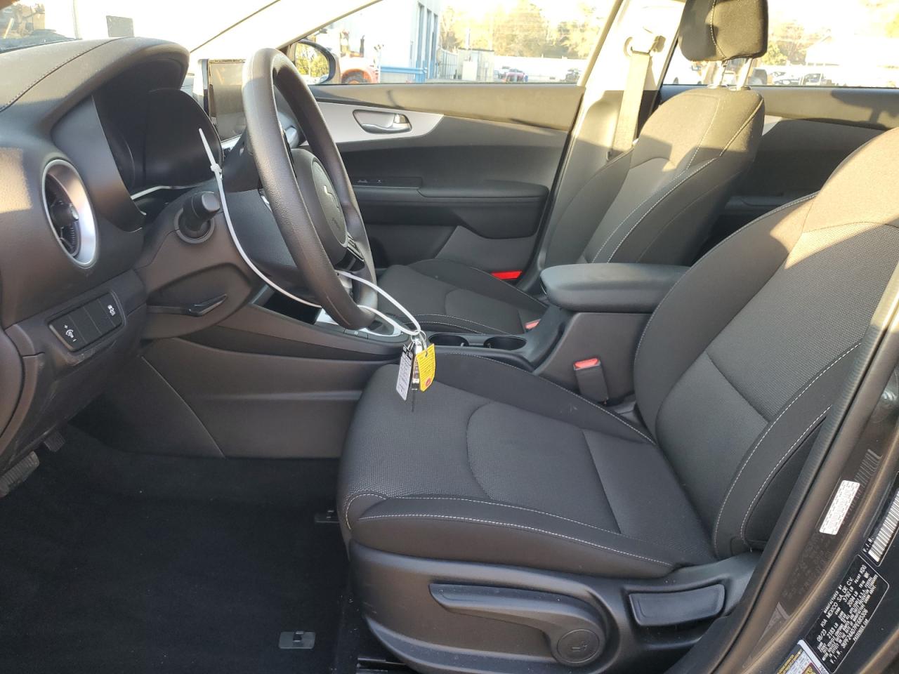 2023 KIA FORTE LX VIN:3KPF24AD7PE685306