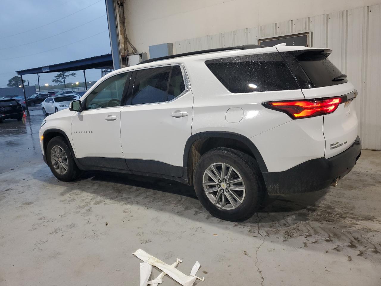 2022 CHEVROLET TRAVERSE LT VIN:1GNEVHKW6NJ105898