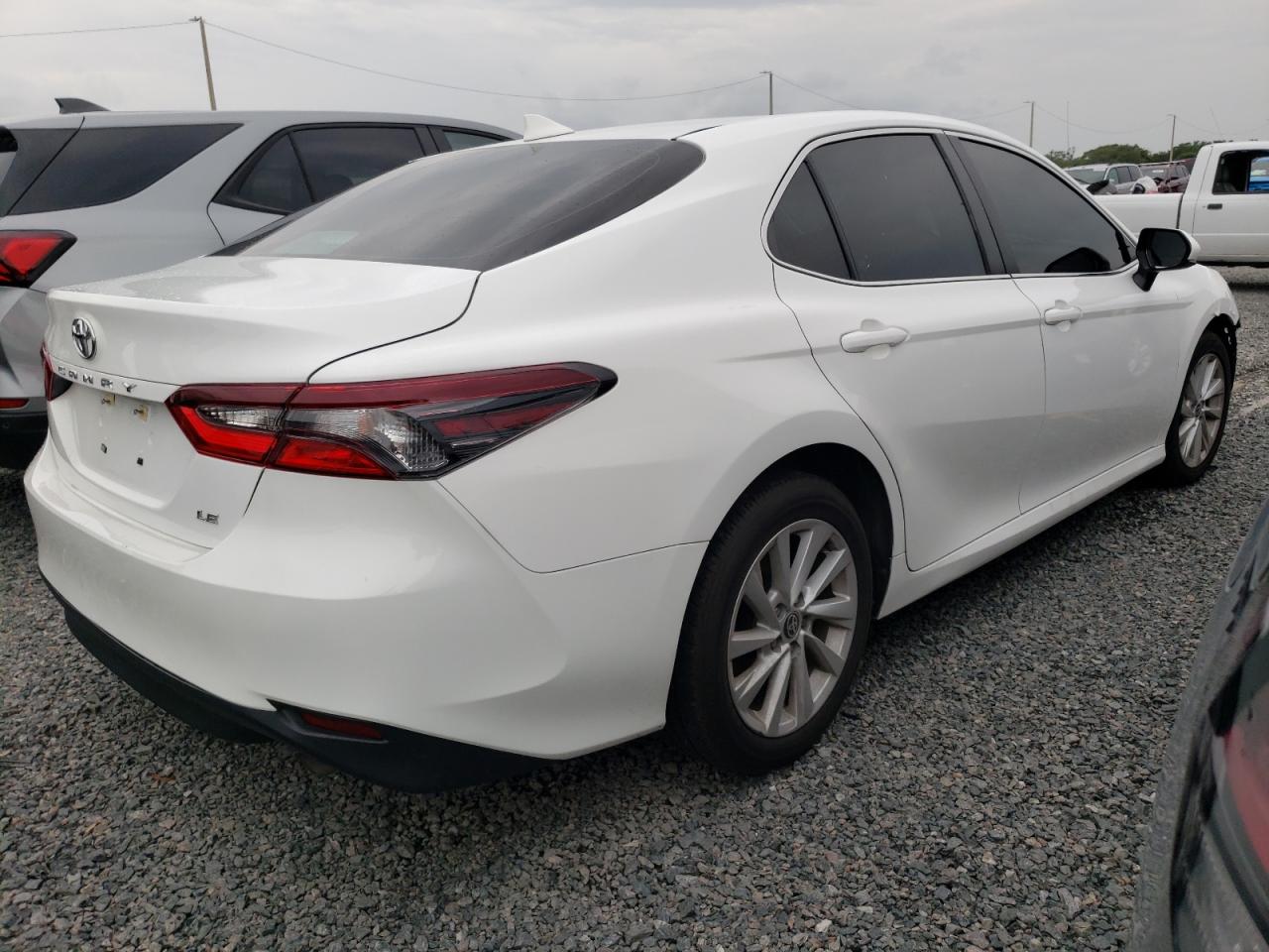 2022 TOYOTA CAMRY LE VIN:4T1C11AK8NU682749