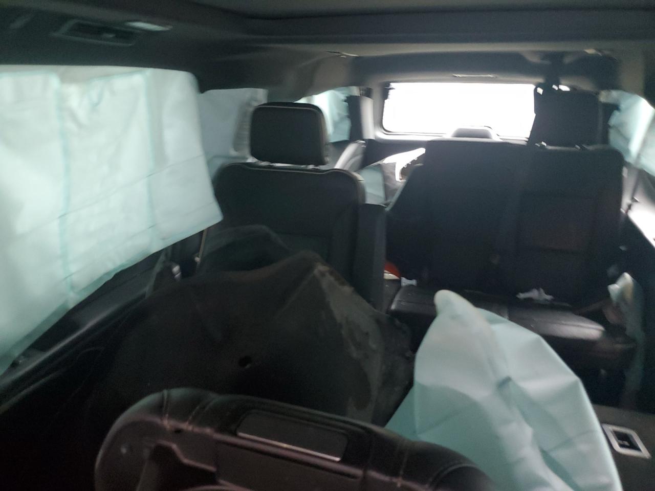 2022 CHEVROLET SUBURBAN C1500 PREMIER VIN:1GNSCFKL0NR289644