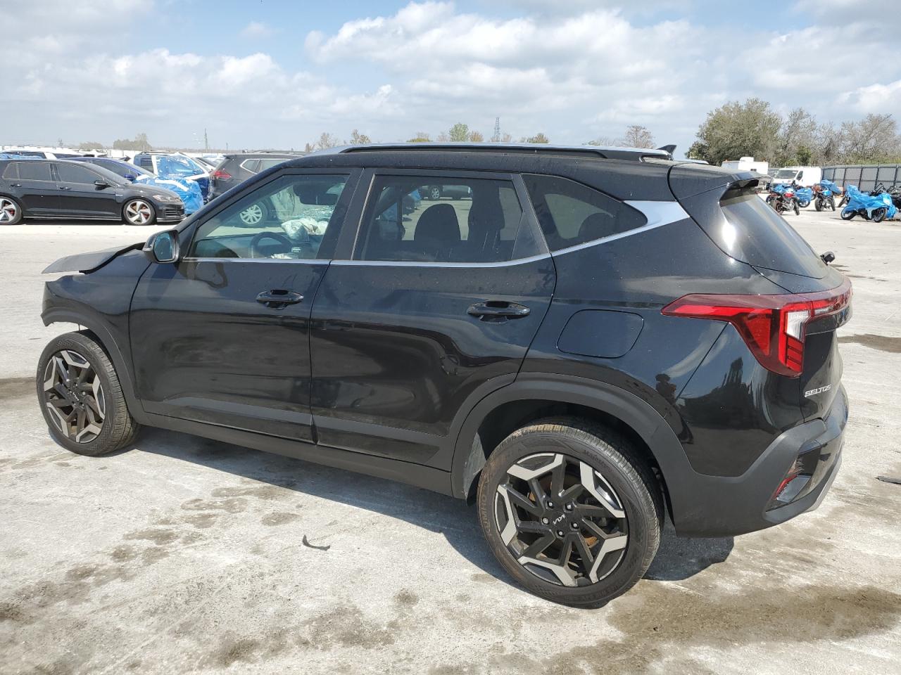 2024 KIA SELTOS SX VIN:KNDETCA79R7495300