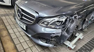 2016 Mercedes-Benz E 220 WDDHF0AB6GB182390 VIN:WDDHF0AB6GB182390