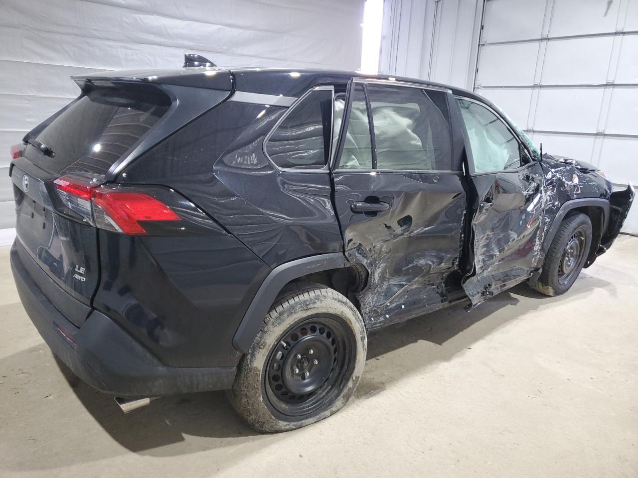 2024 TOYOTA RAV4 LE VIN:2T3F1RFV8RC429170