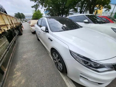 2018 Kia K5 KNAGS411BJA241852 VIN:KNAGS411BJA241852