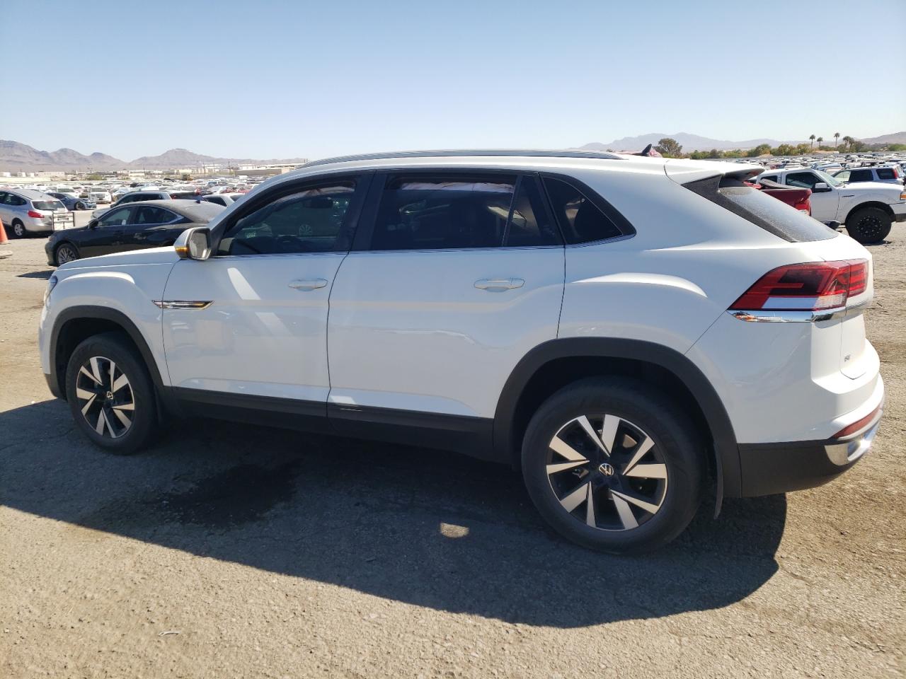 2022 VOLKSWAGEN ATLAS CROSS SPORT SE VIN:1V2DC2CA5NC203530