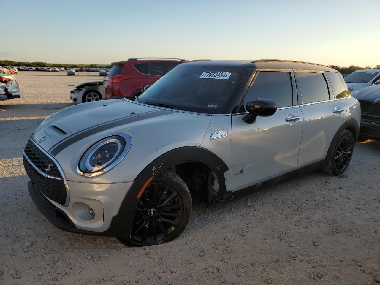 2023 MINI COOPER S CLUBMAN ALL4 VIN:WMWXJ1C0XP2T39325