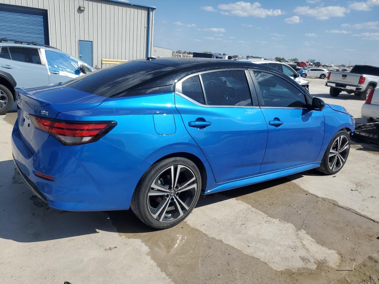 2022 NISSAN SENTRA SR VIN:3N1AB8DV8NY236558