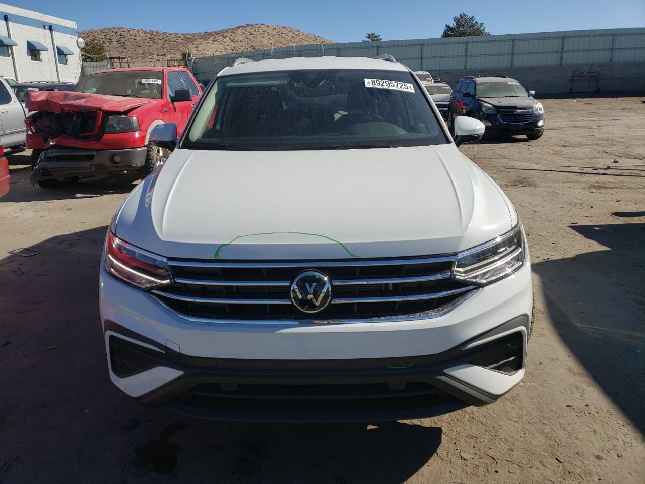 2024 VOLKSWAGEN TIGUAN SE VIN:3VV2B7AX9RM176127