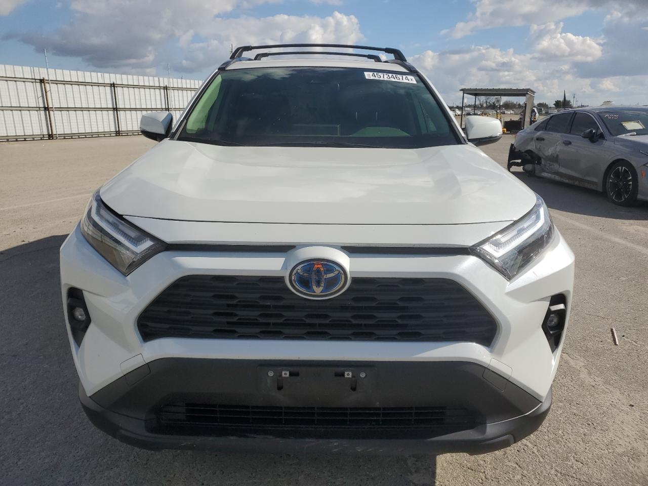 2022 TOYOTA RAV4 XLE PREMIUM VIN:JTMB6RFV5ND528261