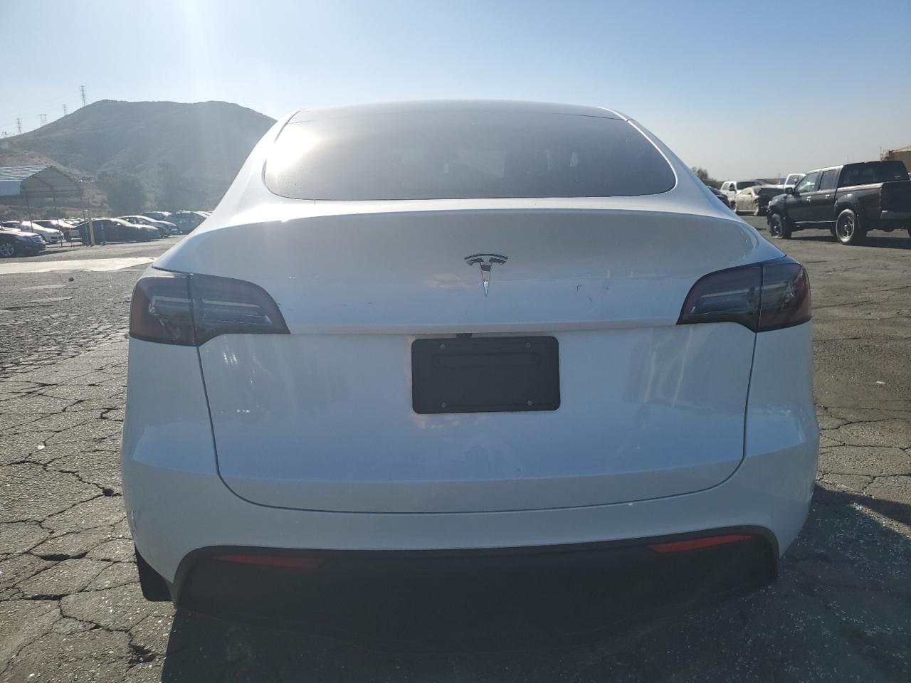 2023 TESLA MODEL Y  VIN:7SAYGDED3PF962910
