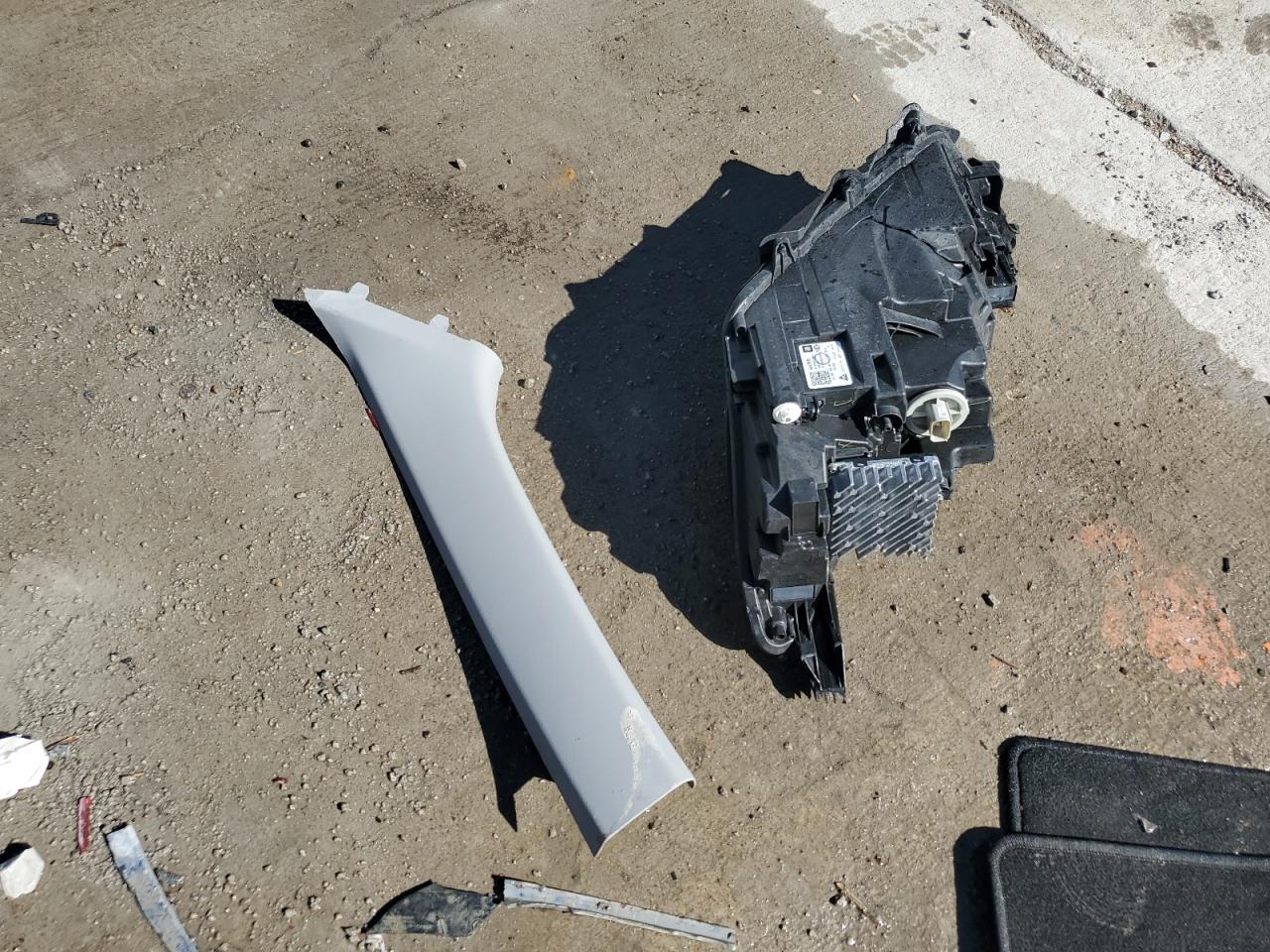 2024 CHEVROLET EQUINOX LT VIN:3GNAXKEG7RL175869