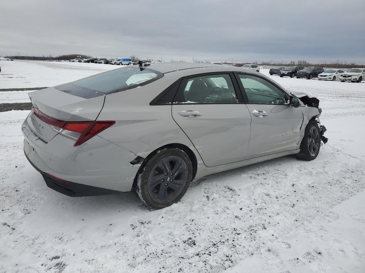 2022 HYUNDAI ELANTRA SEL VIN:KMHLM4AG8NU215724